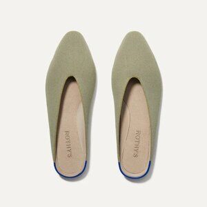 NWB Rothy's The Almond Demi in Cedar - size 10